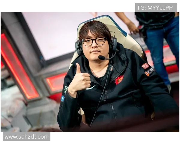 电竞实时数据分析揭示FPX在和平精英比赛中的全面压制策略与表现